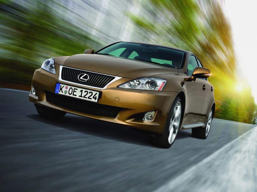  Lexus IS220d 2008 года  (фото 4 из 12)